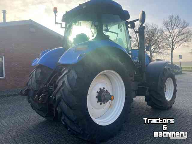 Traktoren New Holland T7050