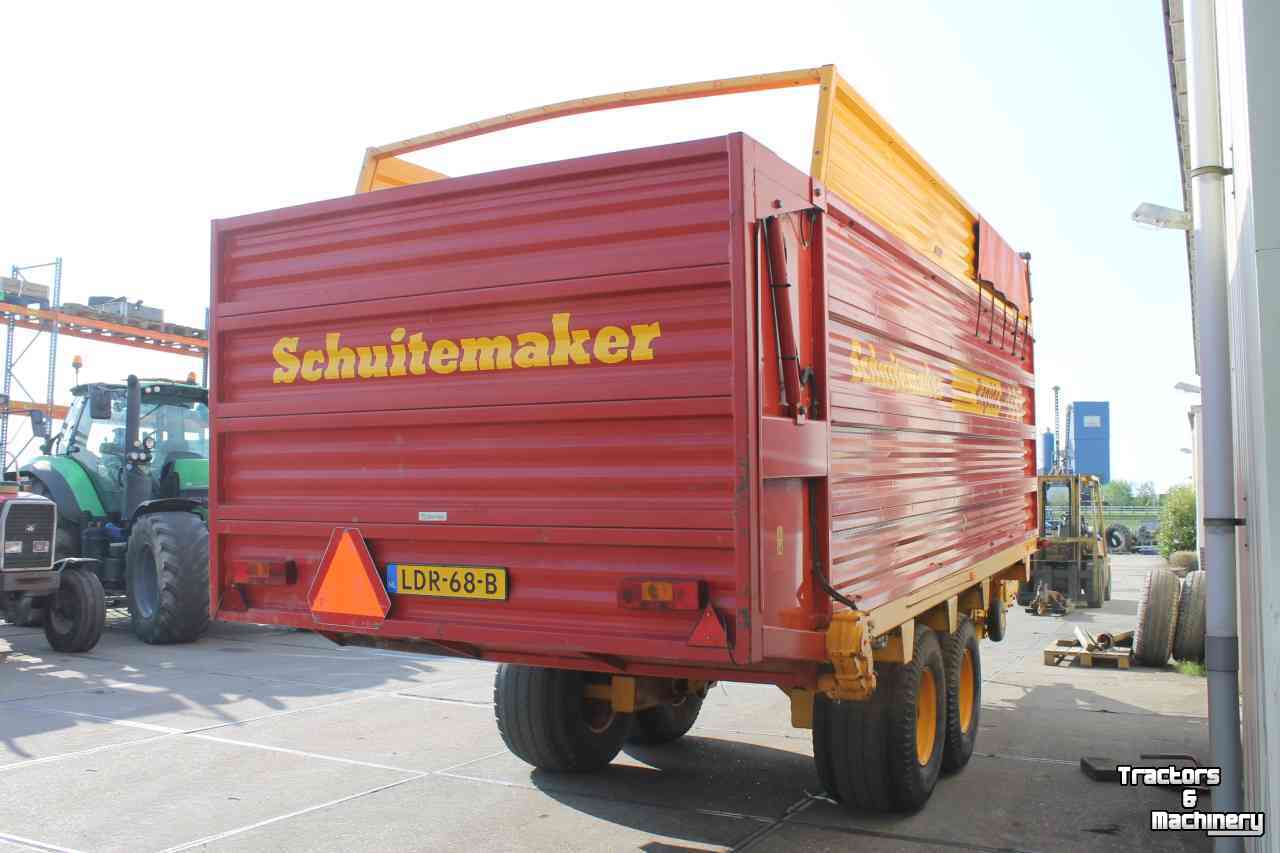 Opraapwagen Schuitemaker Rapide 100 opraapwagen ladewagen opraapsnijwagen