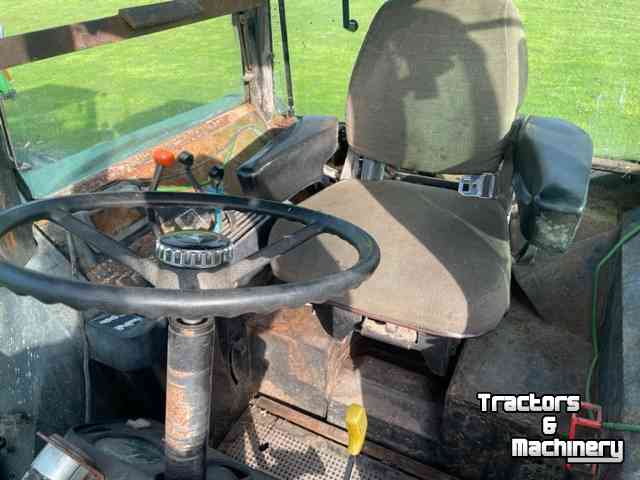Traktoren John Deere 4040 Quad Range SG2-cab 6 cil.