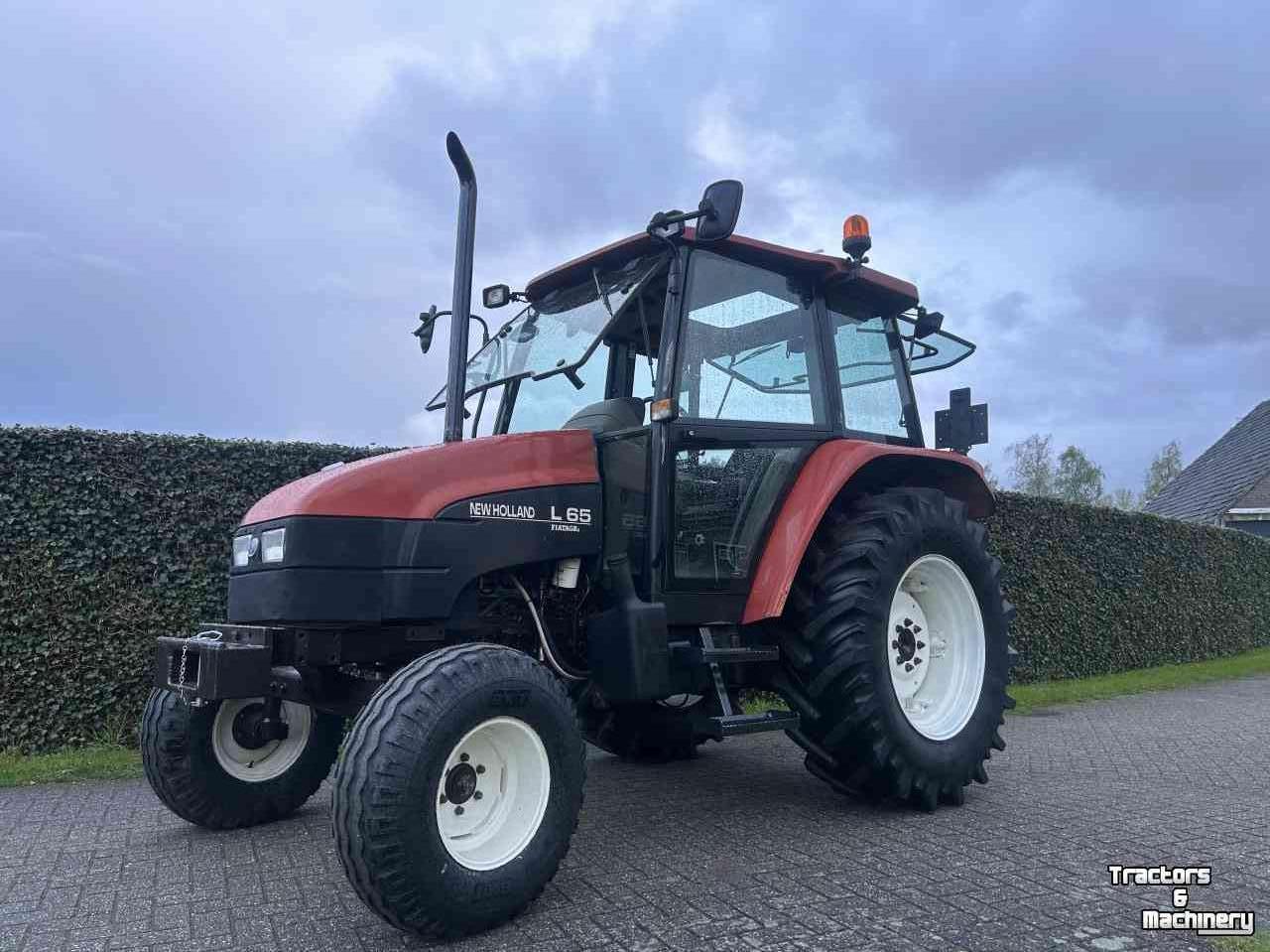 Traktoren New Holland L65