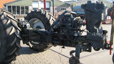 Gebruikte onderdelen van tractoren Steyr onderdelen