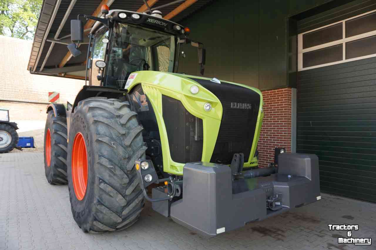 Traktoren Claas Xerion 4000 Trac