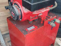 Diverse gebruikte onderdelen  hydrauliek unit/pomp met benzine motor, hydrauliek aggregaat