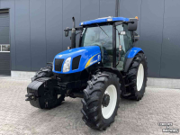 Traktoren New Holland TS100A