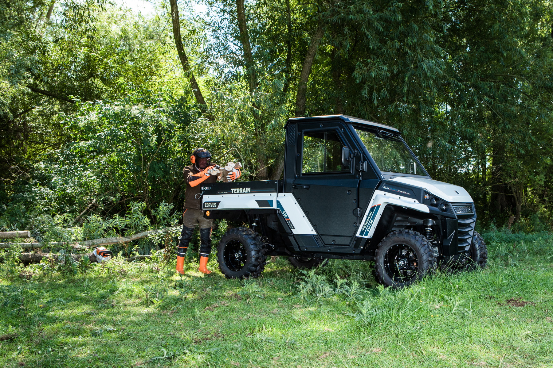 15 kW voor elektrische Corvus EX4 transporter | Tuin en Park Techniek