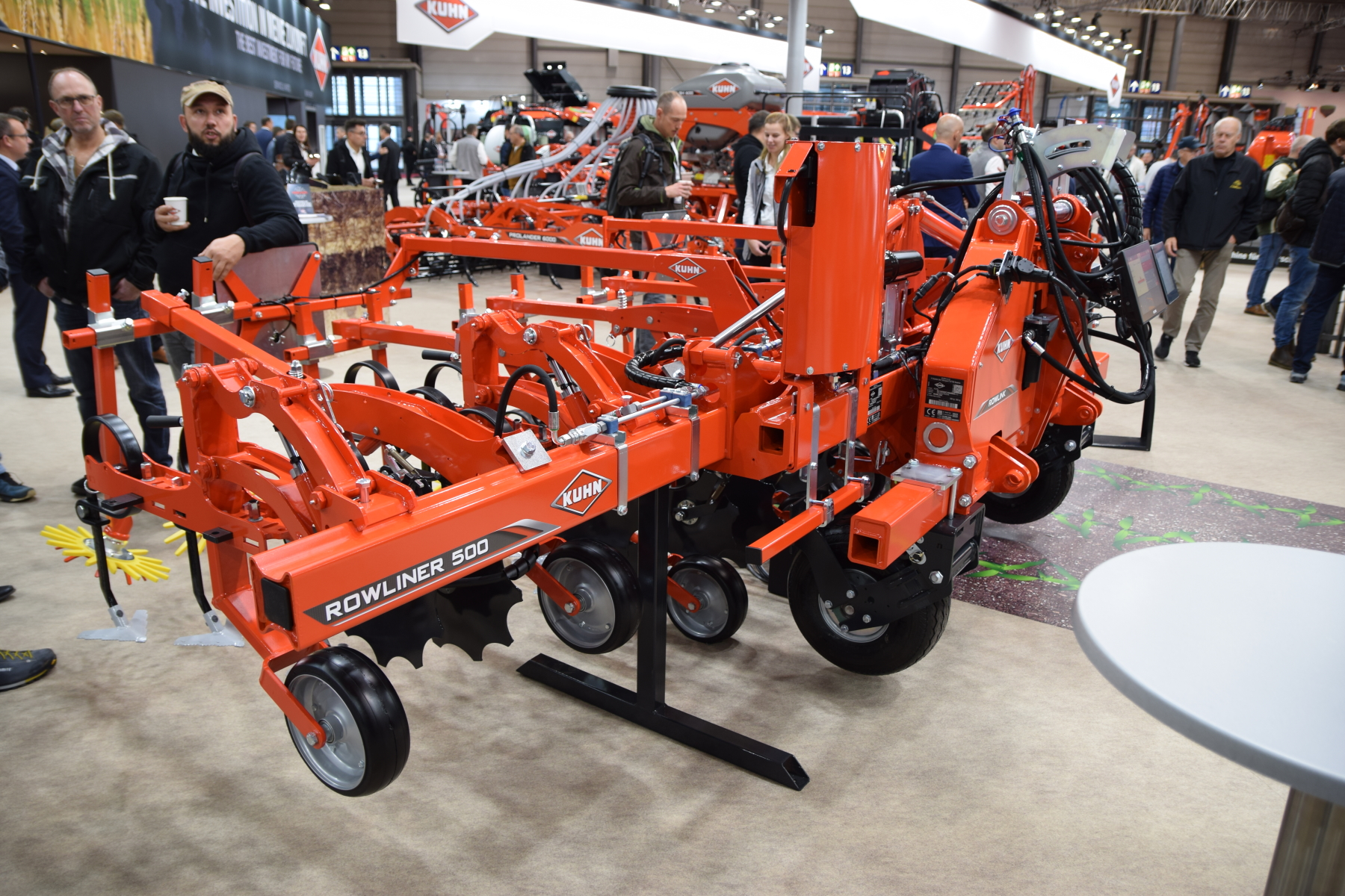 Agritechnica 2023: Kuhn gaat schoffelen | LandbouwMechanisatie