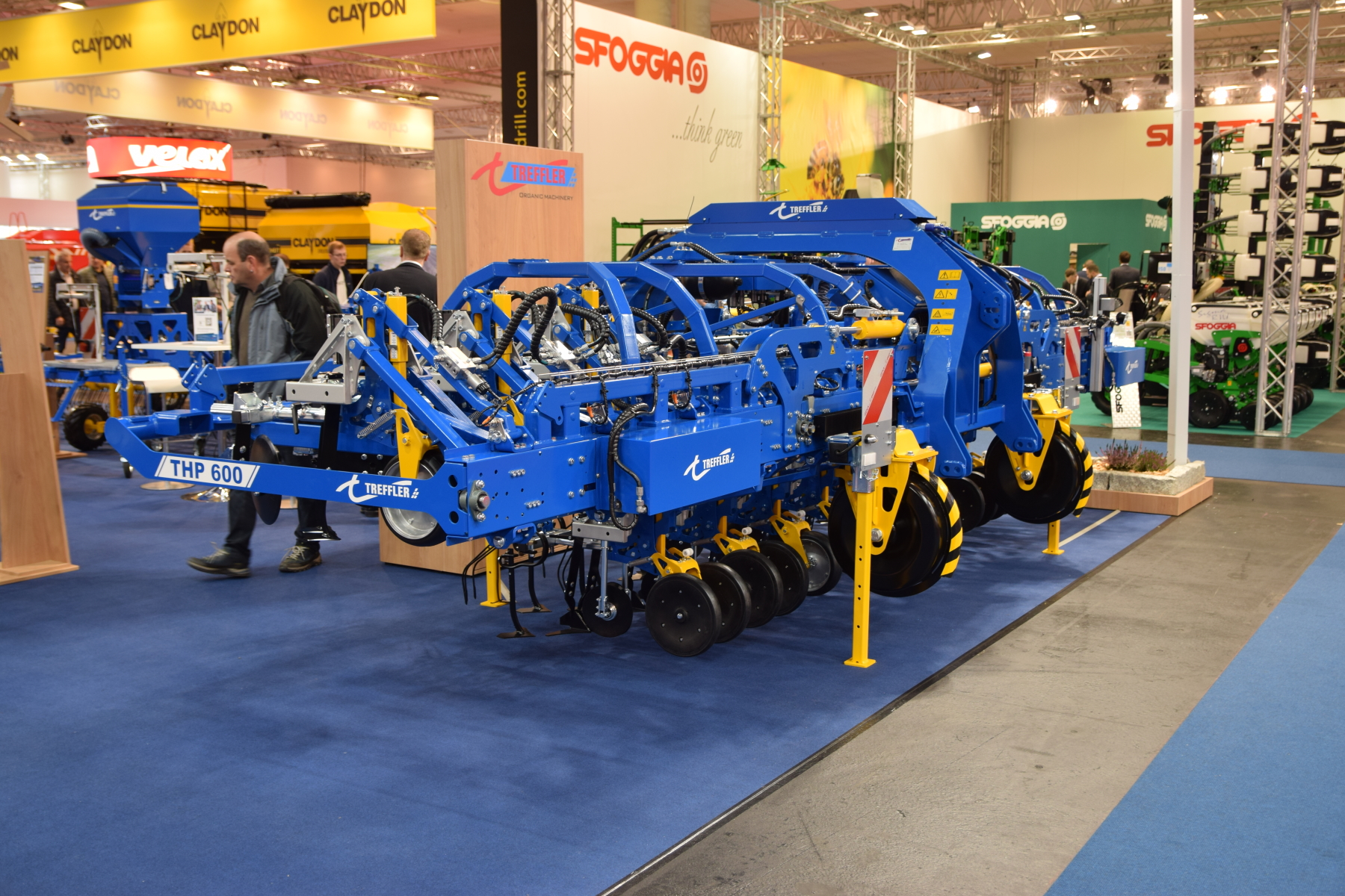 Agritechnica 2023: Superdeluxe schoffelmachine van Treffler | LandbouwMechanisatie