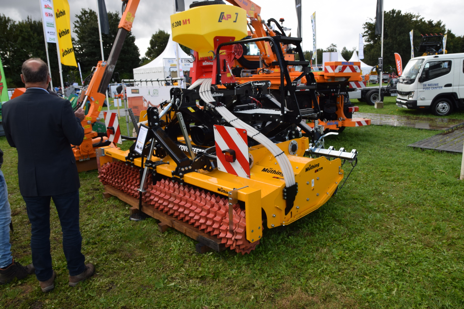ATH 2022: Müthing Coverseeder past perfect in NKG-teelt | LandbouwMechanisatie