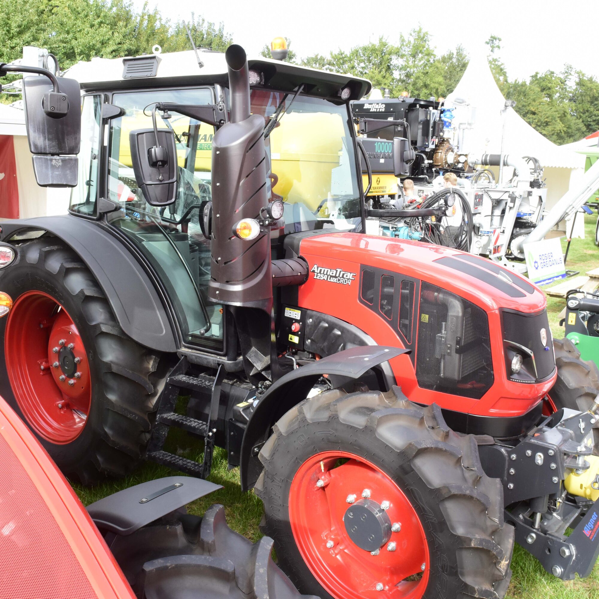 ATH 2022: Zetrac wil Armatrac importeren | LandbouwMechanisatie