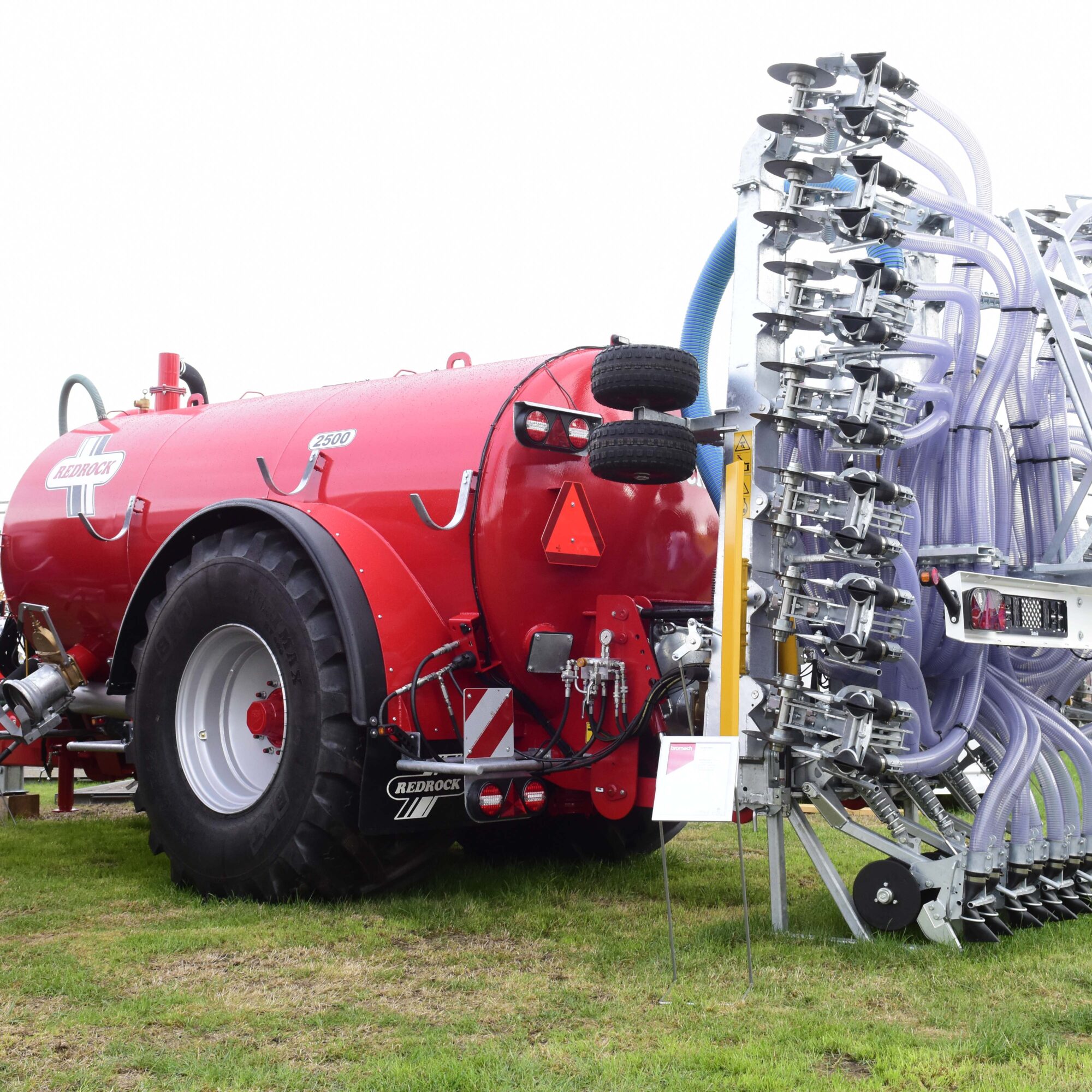 ATH: Bromach toont Redrock 2500 mesttank | Veehouderij Techniek