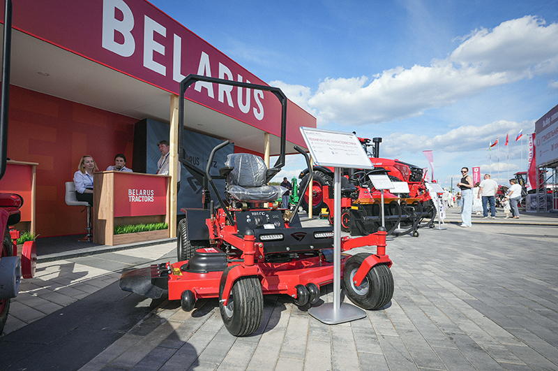 Belarus start met de productie van zero-turnmaaiers in 2027 | Tuin en Park Techniek Belarus start met de productie van zero-turnmaaiers in 2027 | Tuin en Park Techniek