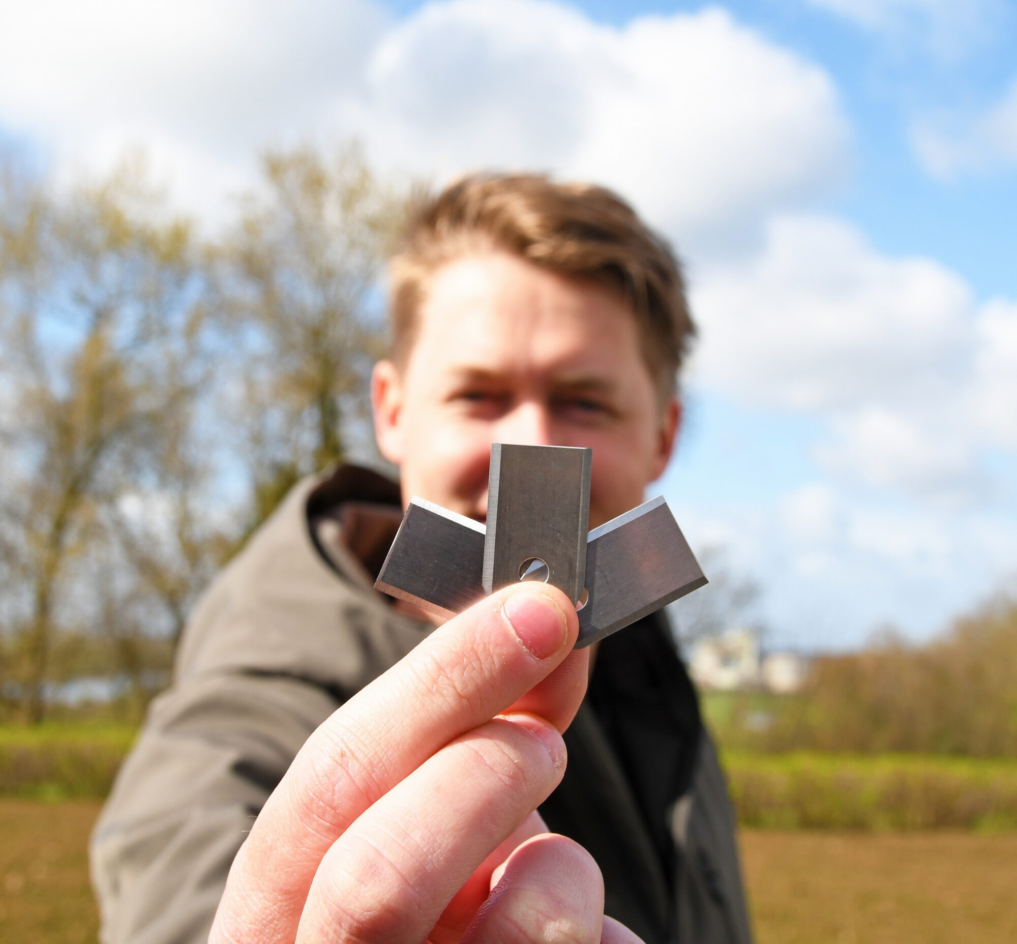 De messen zijn geslepen | Tuin en Park Techniek