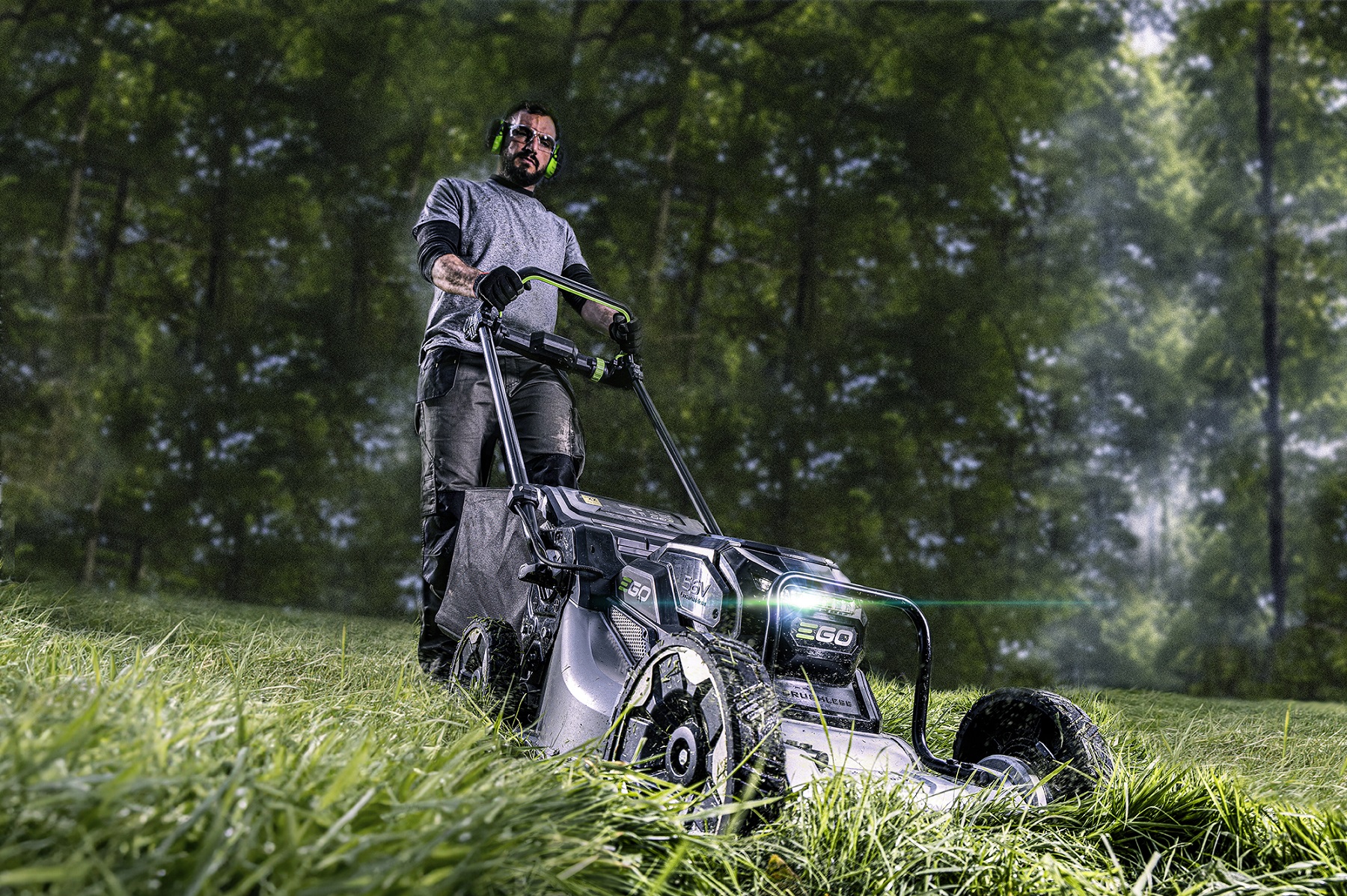 Ego breidt Pro X-serie uit met acculoopmaaier | Tuin en Park Techniek