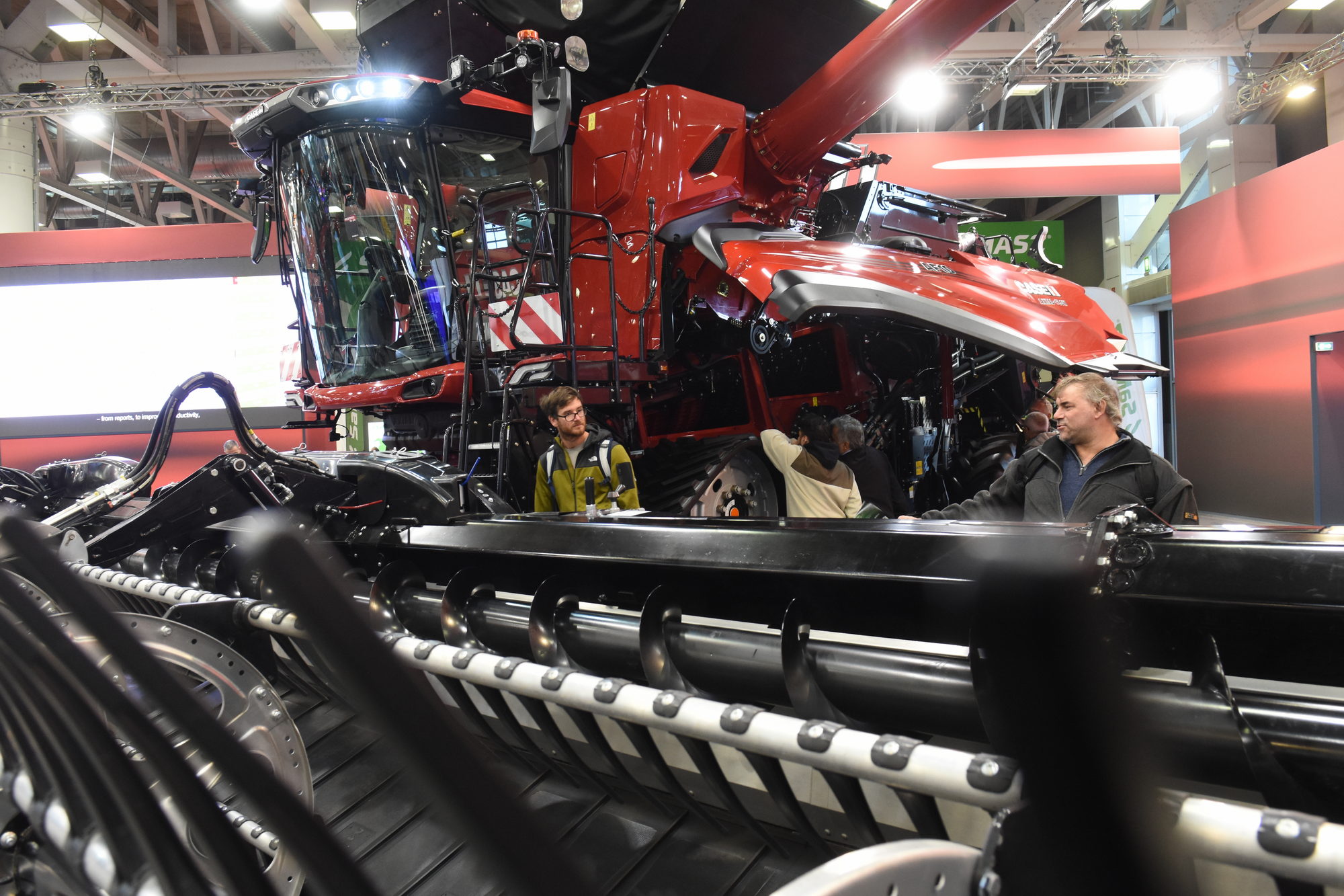 Eima 2024: Case IH toont AF10 maaidorser nu ook in Europa | LandbouwMechanisatie