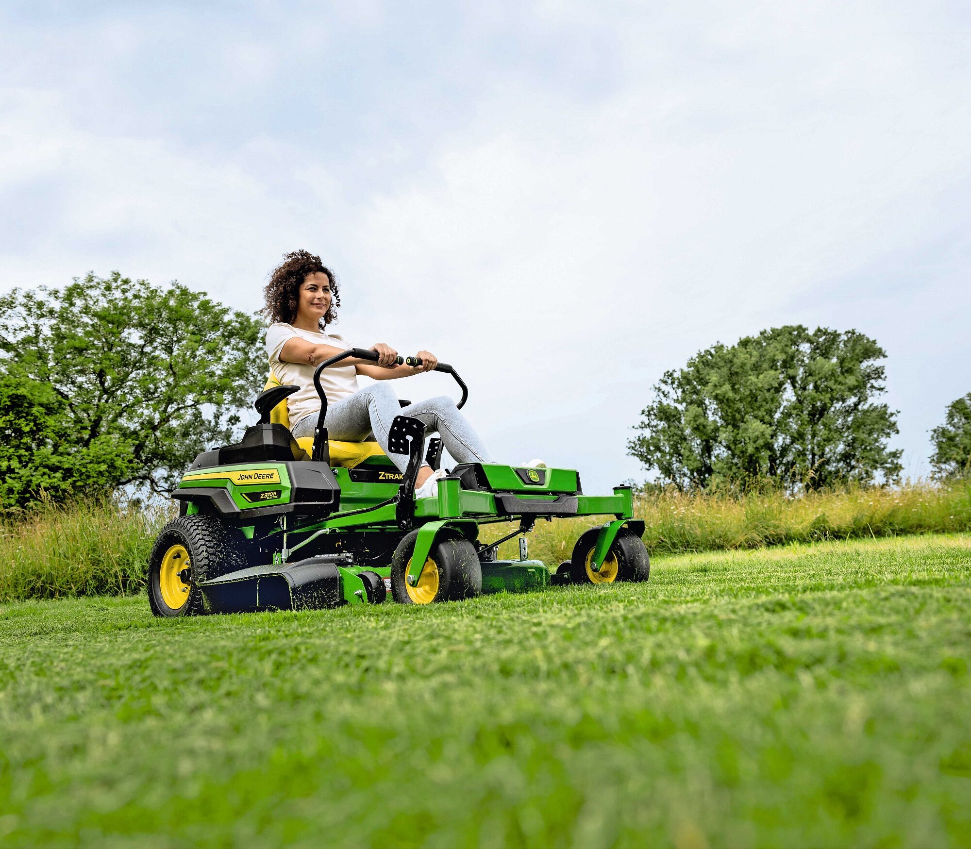 Elektrische Z370R zeroturnmaaier van John Deere | Tuin en Park Techniek