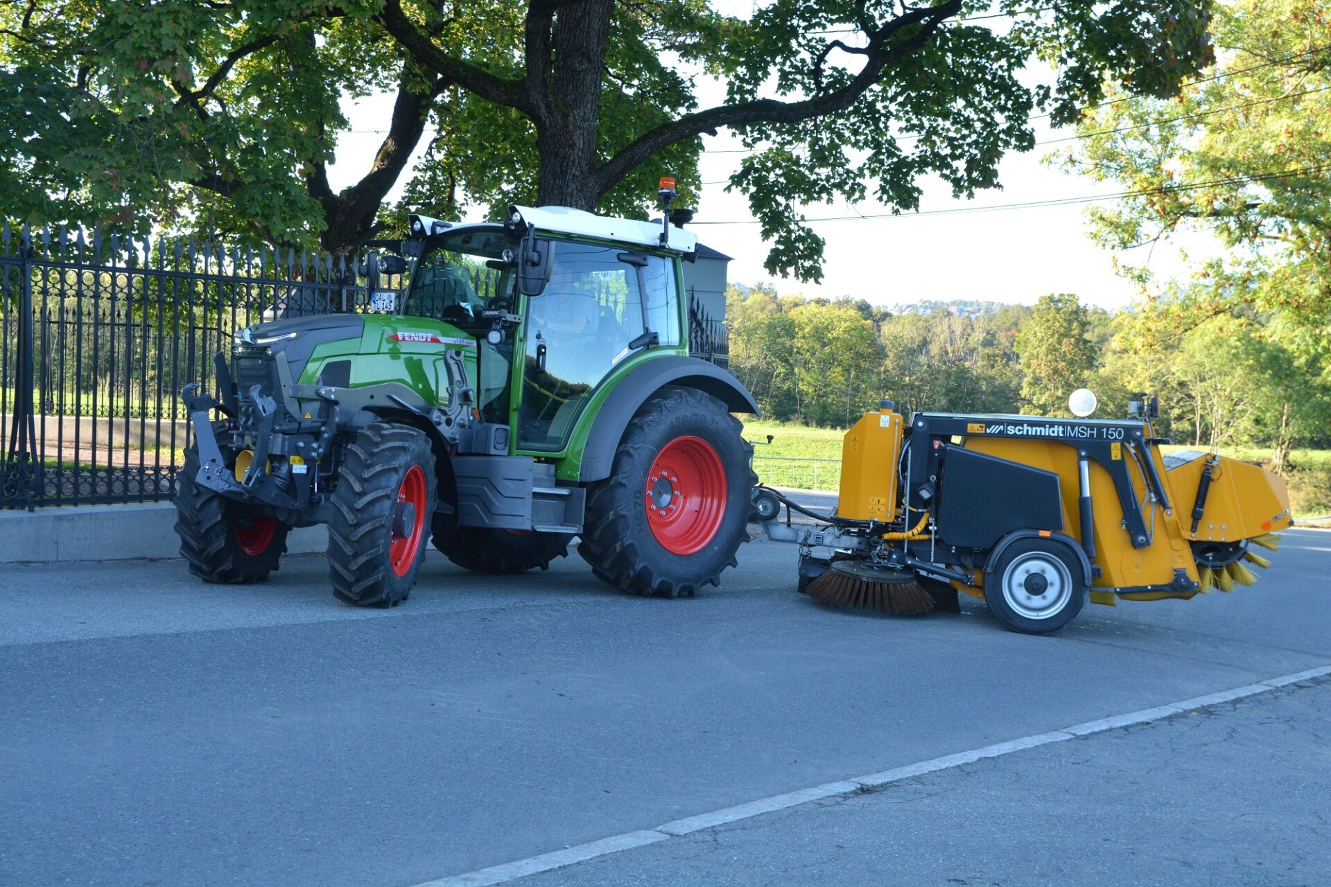 Fendt introduceert elektrische e107 Vario op breder spoor | Tuin en Park Techniek