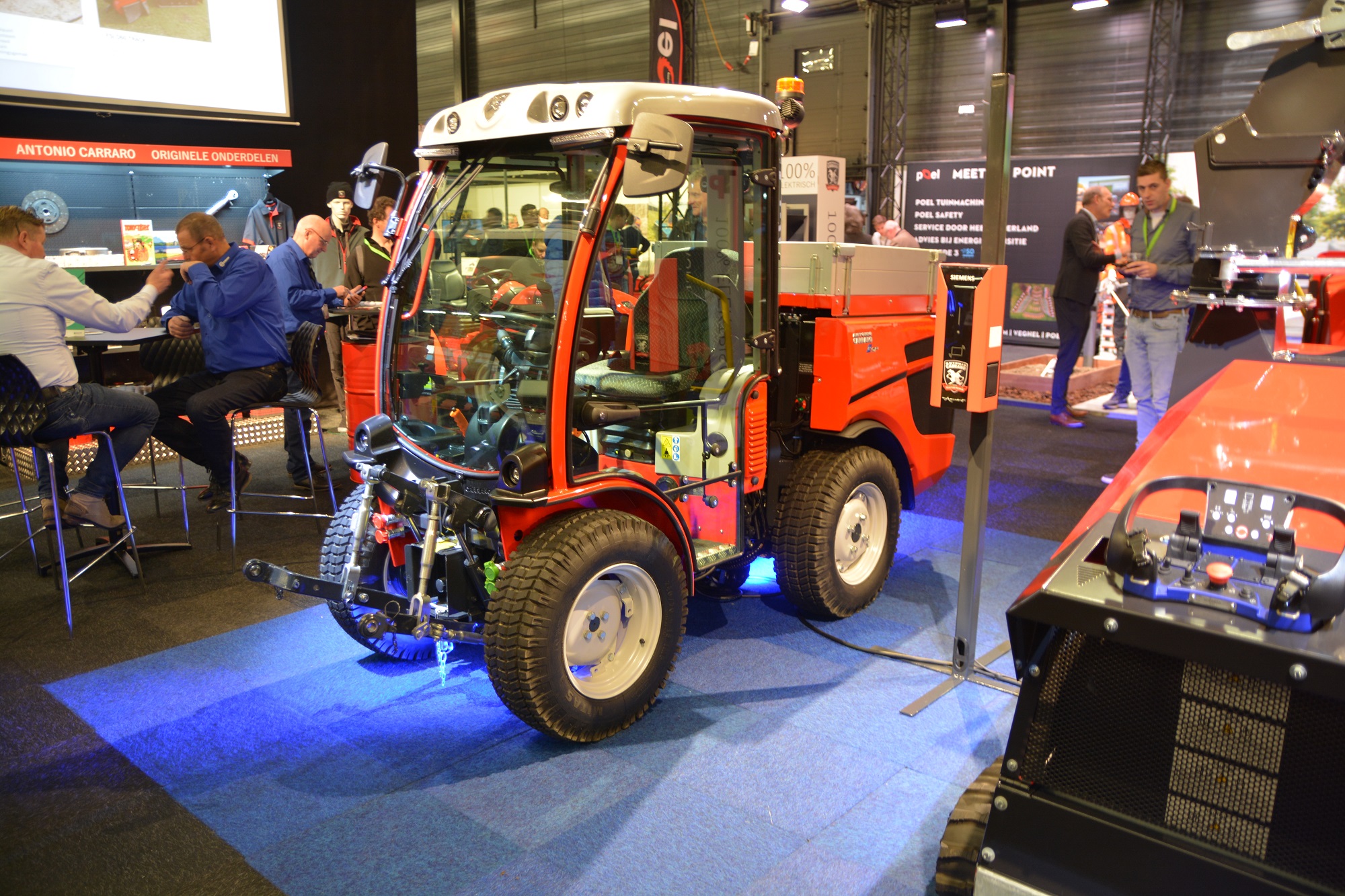 Groene Sector: Elektrische werktuigendrager van Antonio Carraro | Tuin en Park Techniek
