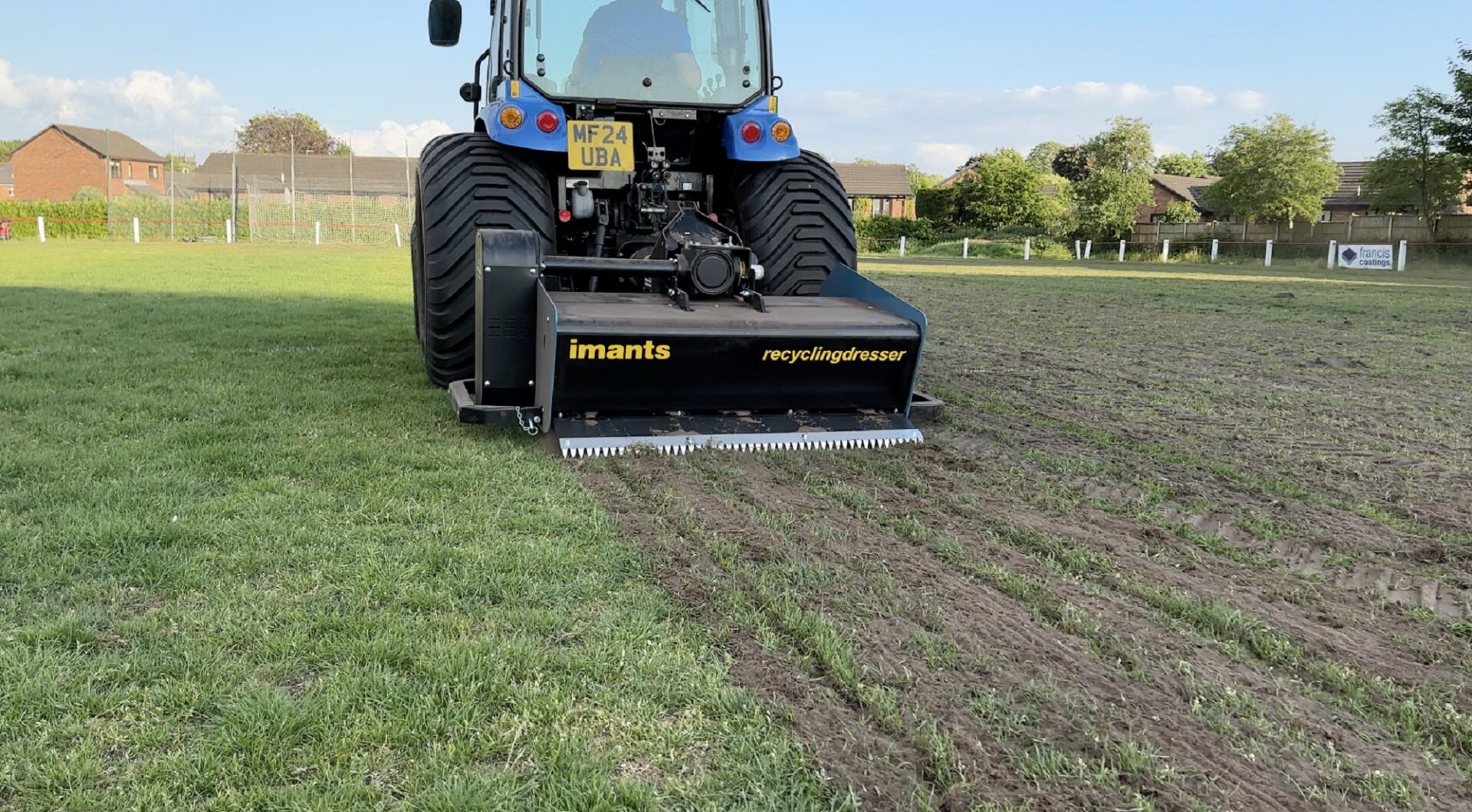 Imants bouwt smallere recyclingdresser voor 30 pk-trekkers | Tuin en Park Techniek