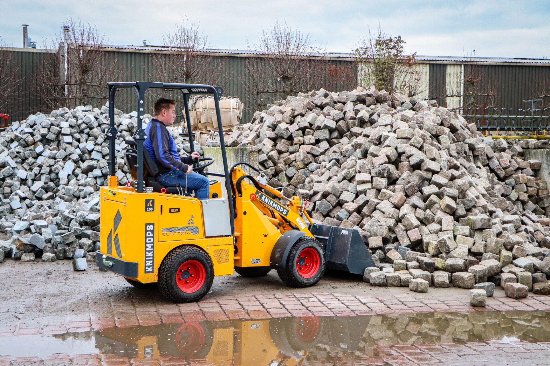 Knikmops producent Gebroeders Geens bouwt nieuwe hal | Mechaman