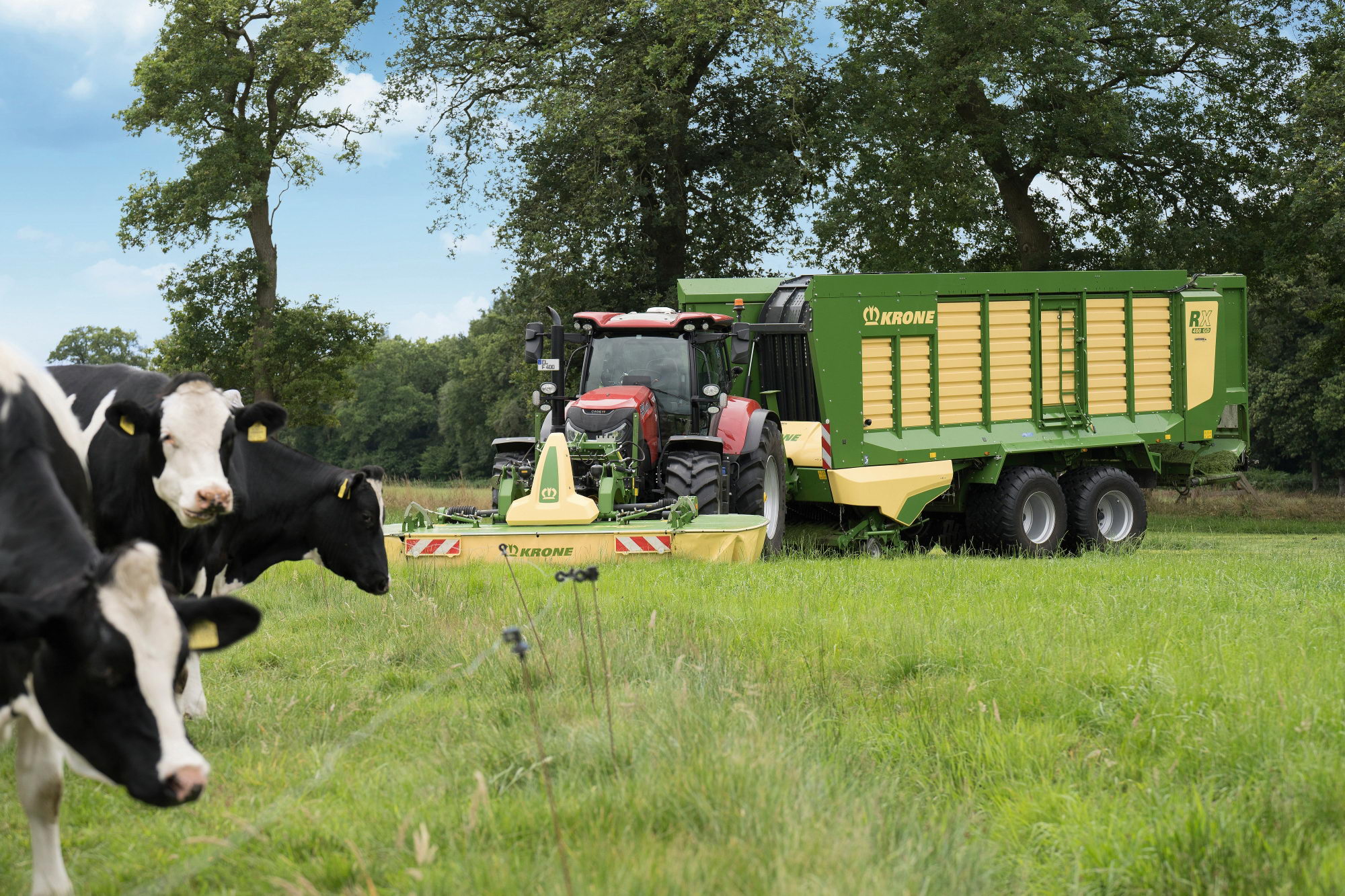 Krone introduceert twee nieuwe vier meter brede frontmaaiers | Veehouderij Techniek