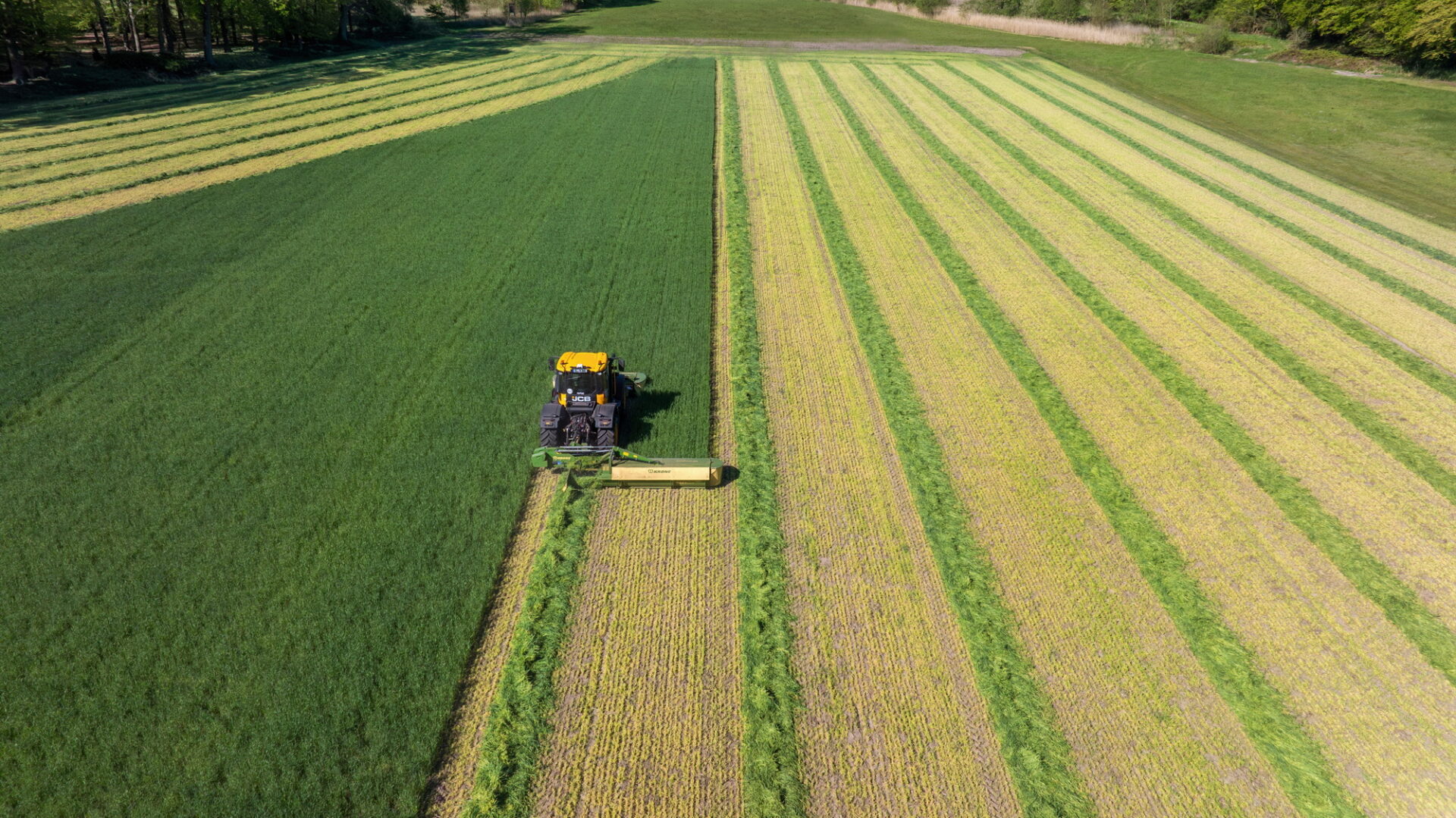 Krone komt met EasyCut R 360 Collect met transportvijzel | Veehouderij Techniek