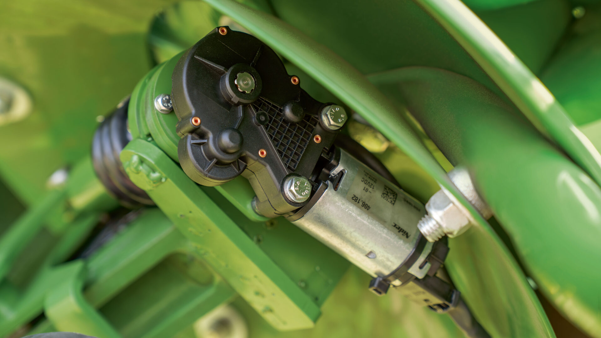 Krone Optiset kan de schudhoek instellen en krijgt daarvoor zilveren Agritechnica-medaille | Veehouderij Techniek