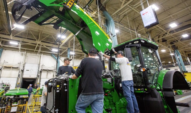 Kwartaalomzet Deere & Co daalt met 35 procent | Mechaman