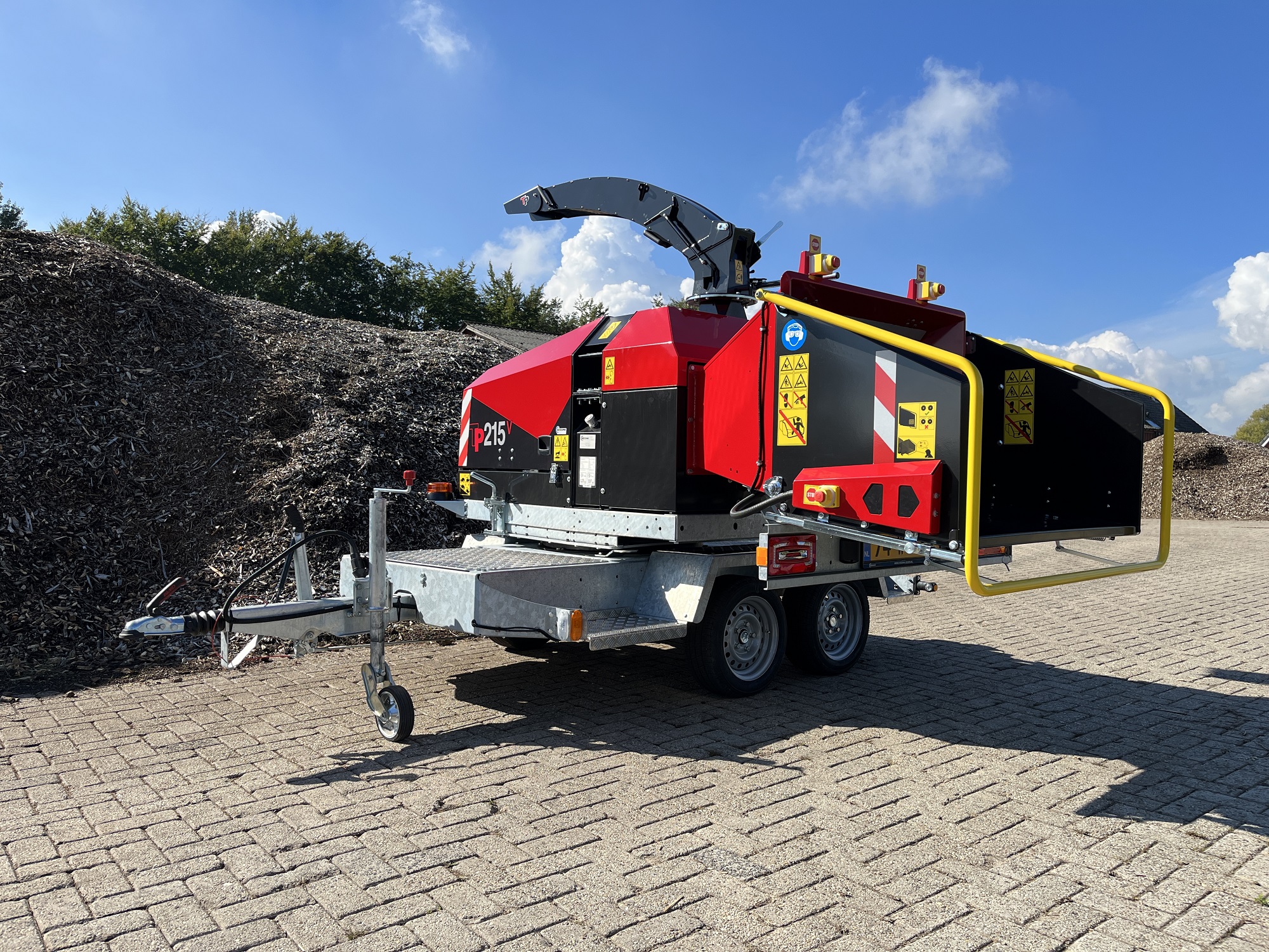 Linddana maakt TP 215 Mobile versnipperaar compacter | Tuin en Park Techniek