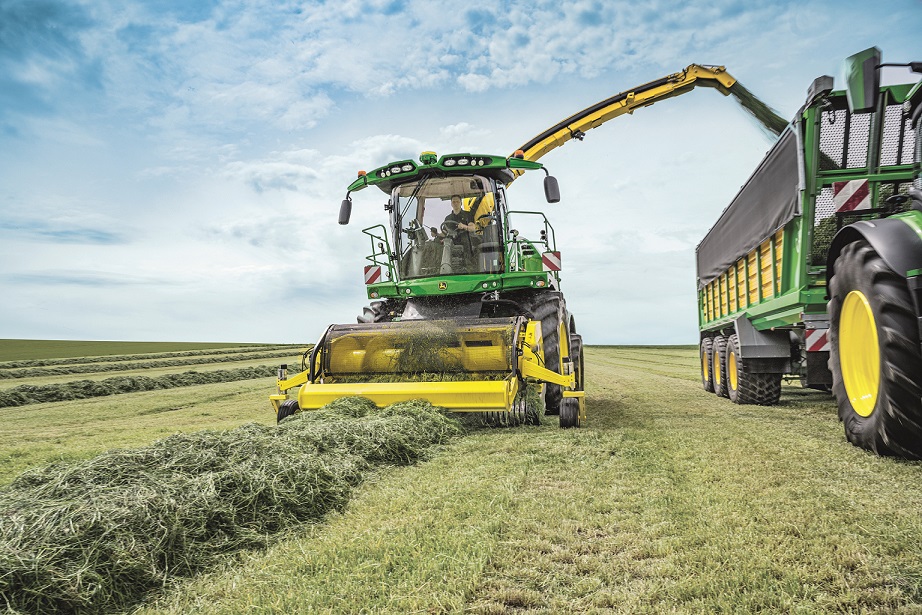 Meer vermogen voor John Deere hakselaars | LandbouwMechanisatie