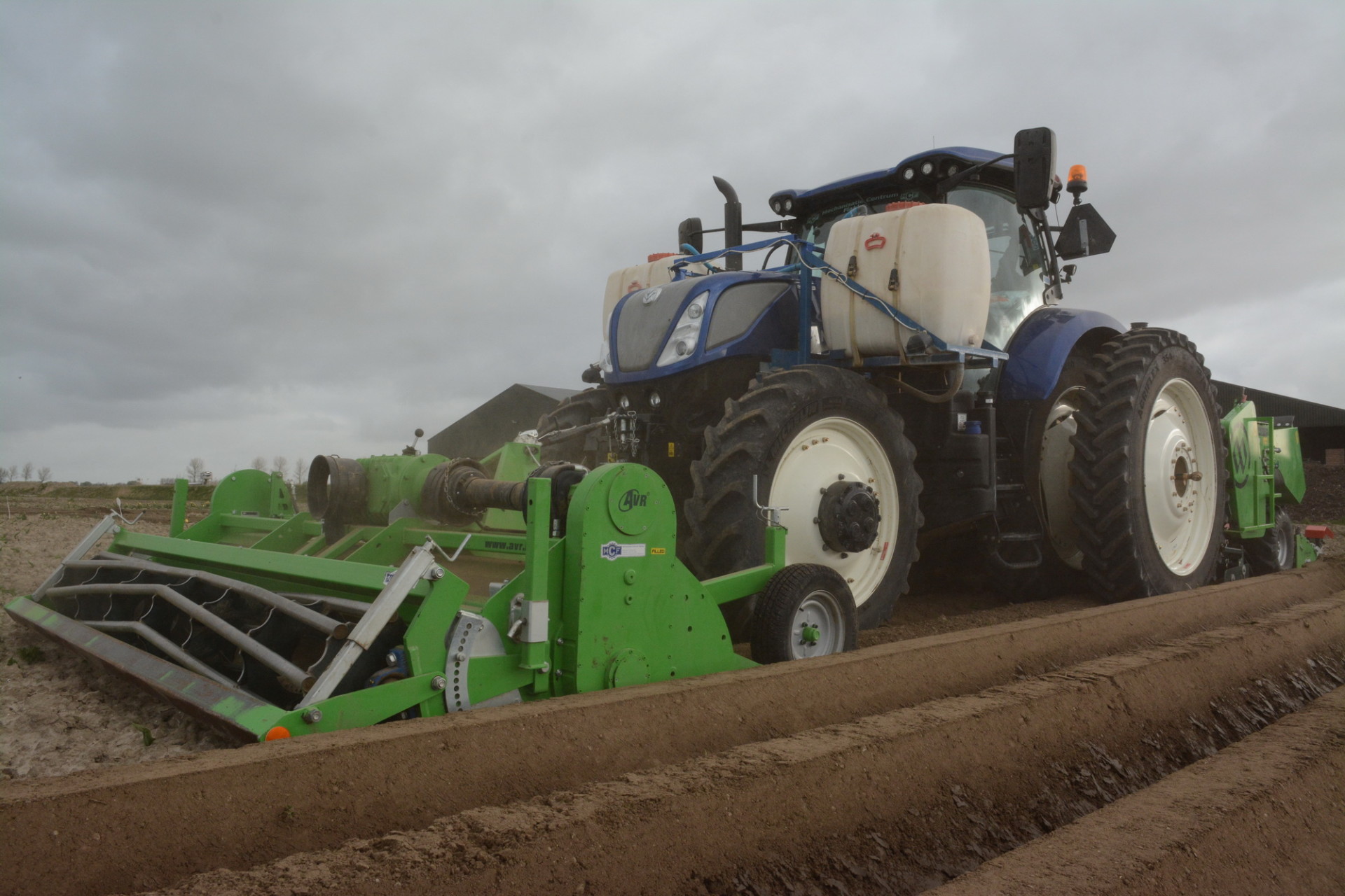 Minimale grondbewerking in aardappelen | LandbouwMechanisatie
