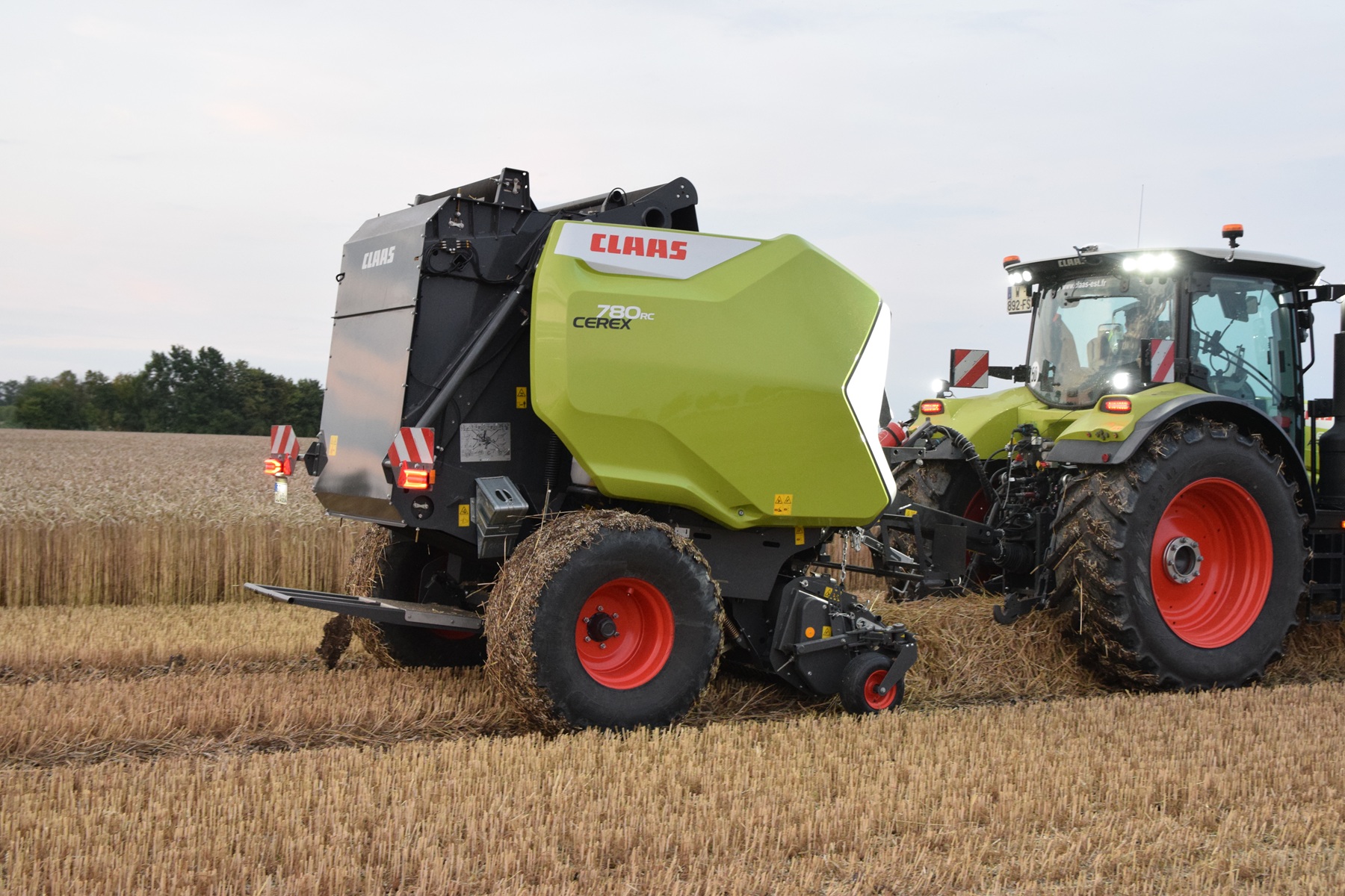 Nieuwe Claas-rondebalenpers met variabele perskamer | LandbouwMechanisatie