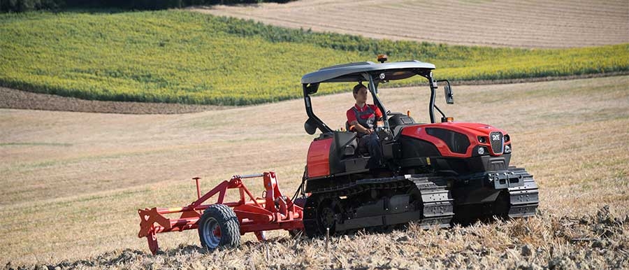 Nieuwe Krypton 115 rupstrekker van Same | LandbouwMechanisatie