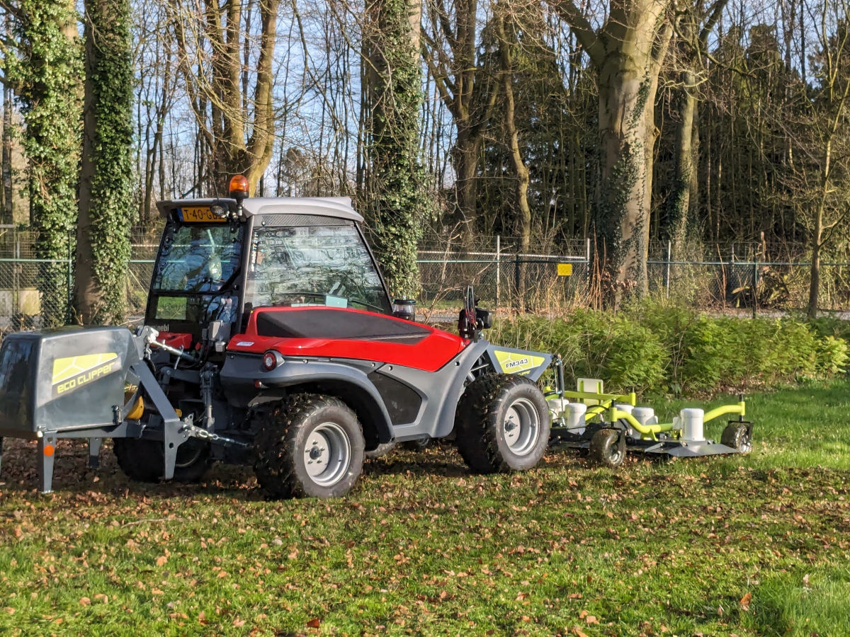 Nieuwe lichtere Eco Clipper FM343 | Tuin en Park Techniek
