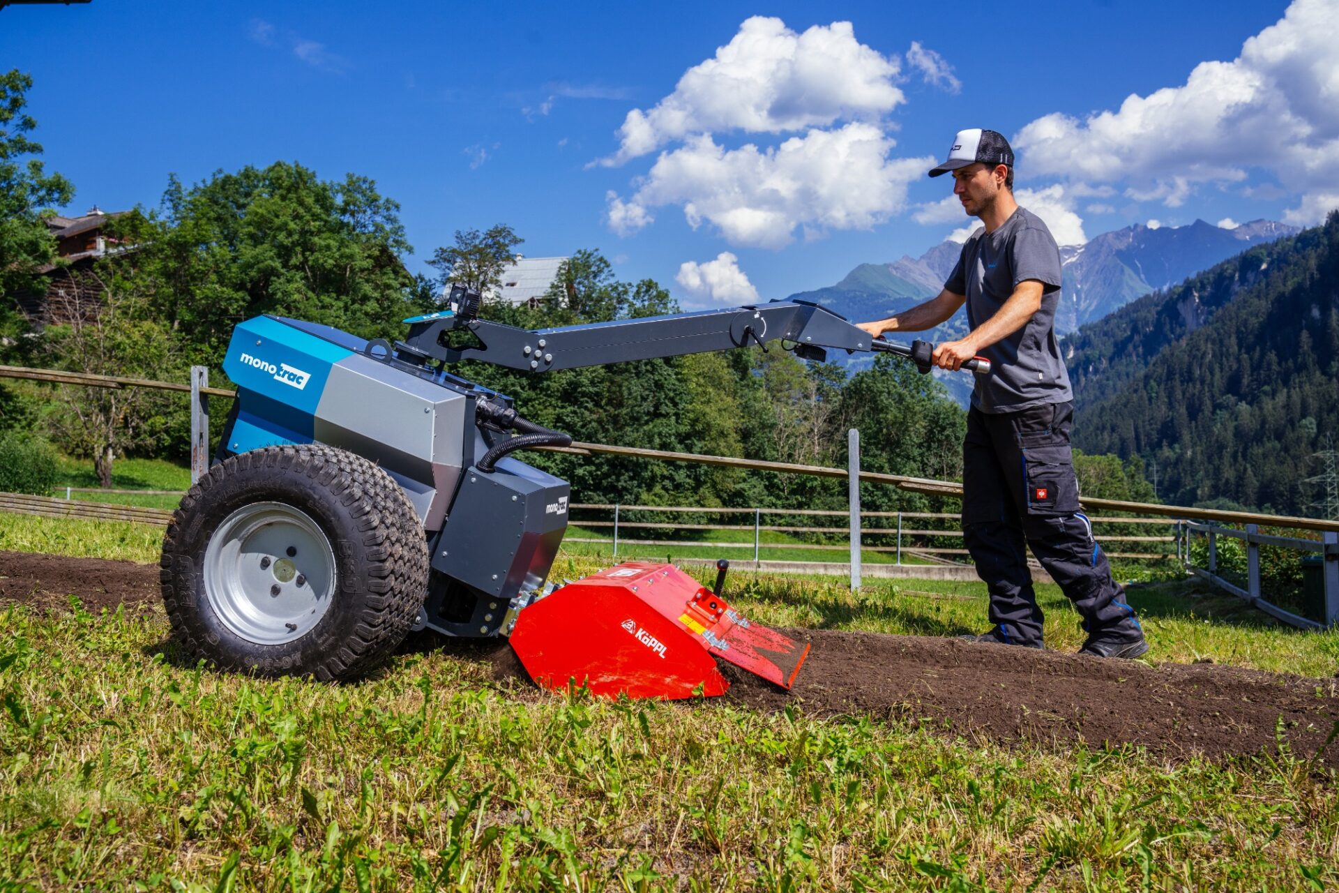 Novaziun bouwt elektrische éénasser | Tuin en Park Techniek