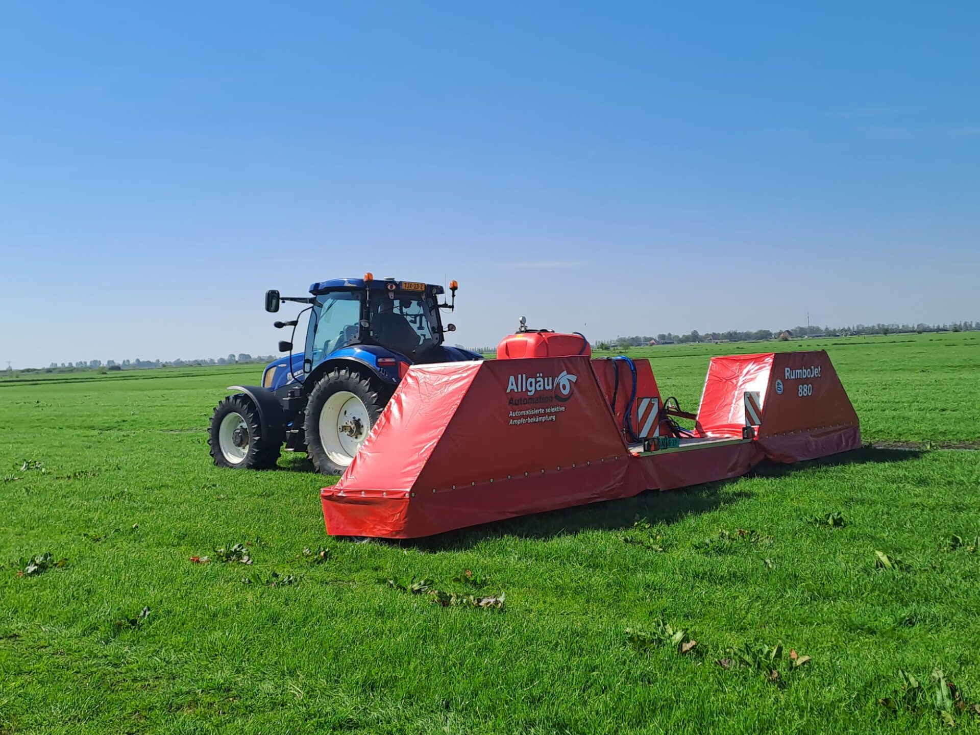 Rumbojet 880 spotsprayer wordt slimmer | Veehouderij Techniek