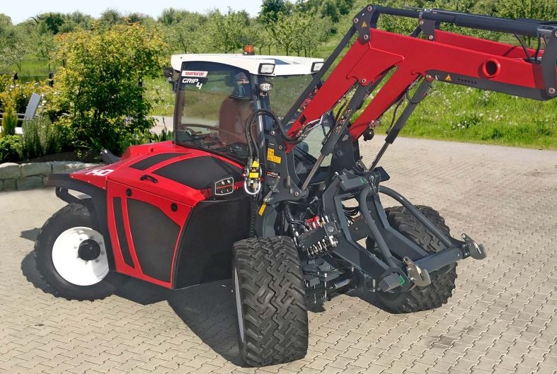 Sauerburger presenteert taludtrekker van 142 pk | Tuin en Park Techniek