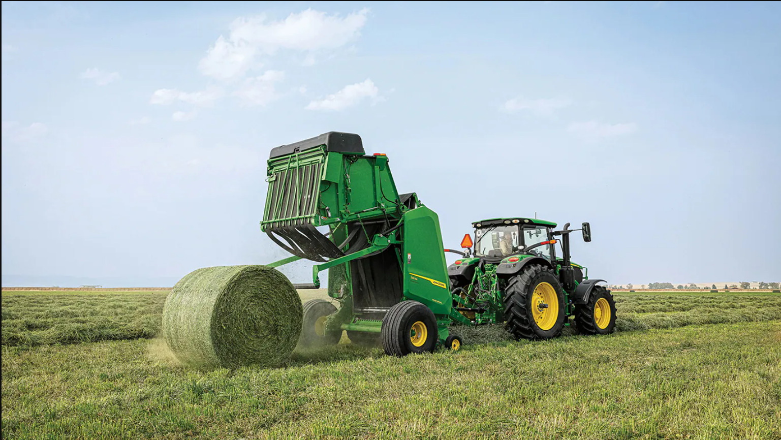 Stuurhulp op Amerikaanse rondebalenpersen van John Deere | Veehouderij Techniek