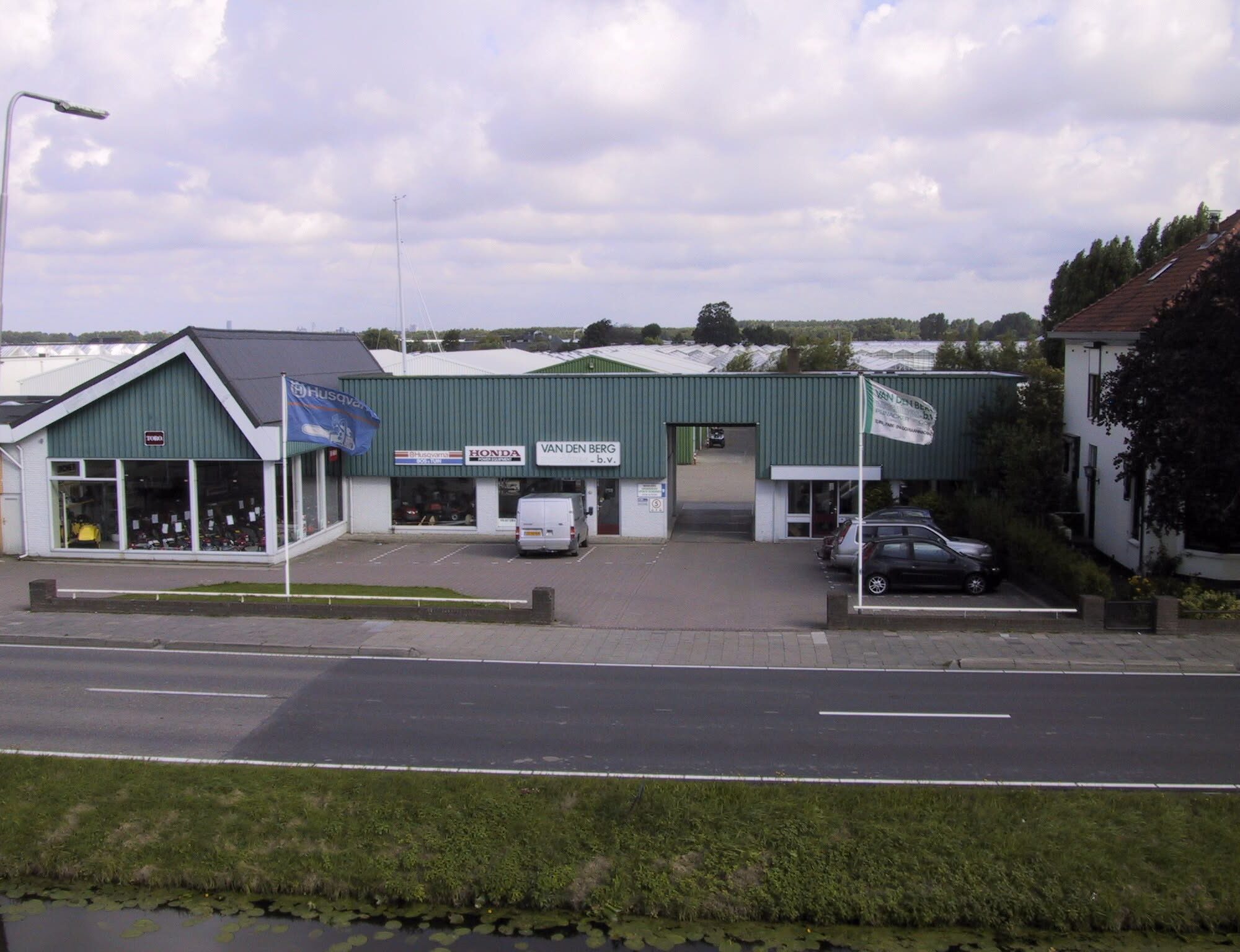 Tuin & Park – Van den Berg uit Pijnacker failliet | Mechaman