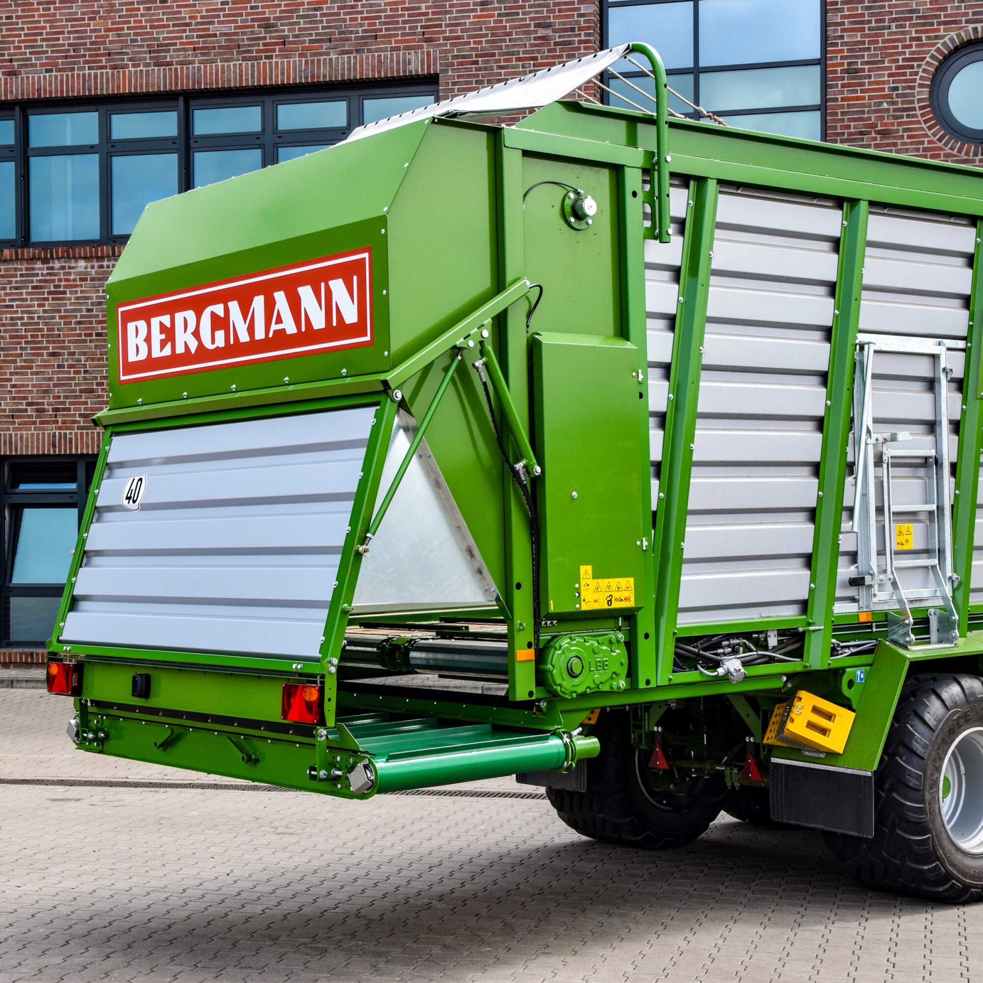 Update voor Bergmann Royal-opraapwagens | Veehouderij Techniek