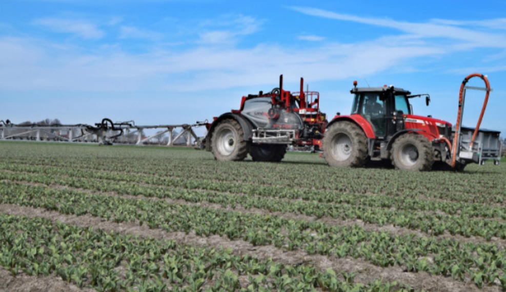 Wielaandrijving op getrokken spuit | LandbouwMechanisatie