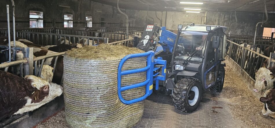 Zoomlion verreiker voortaan ook in Rabe-blauw | Veehouderij Techniek