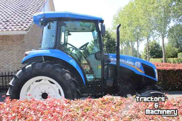 Tractor / Trekker New Holland TD5.95 JN