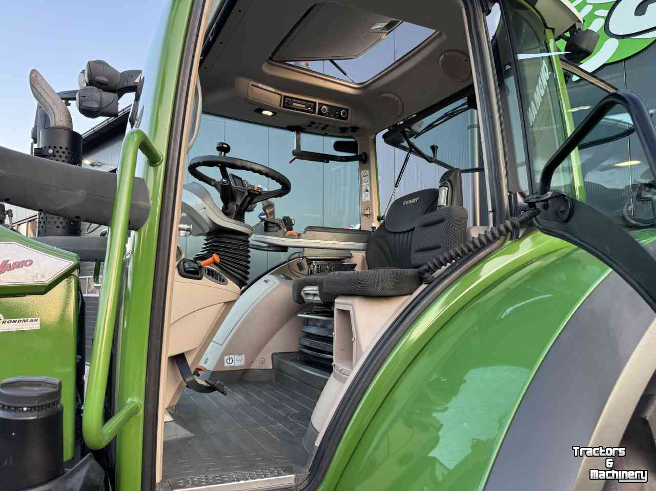 Tractor / Trekker Fendt 718 S4 power plus