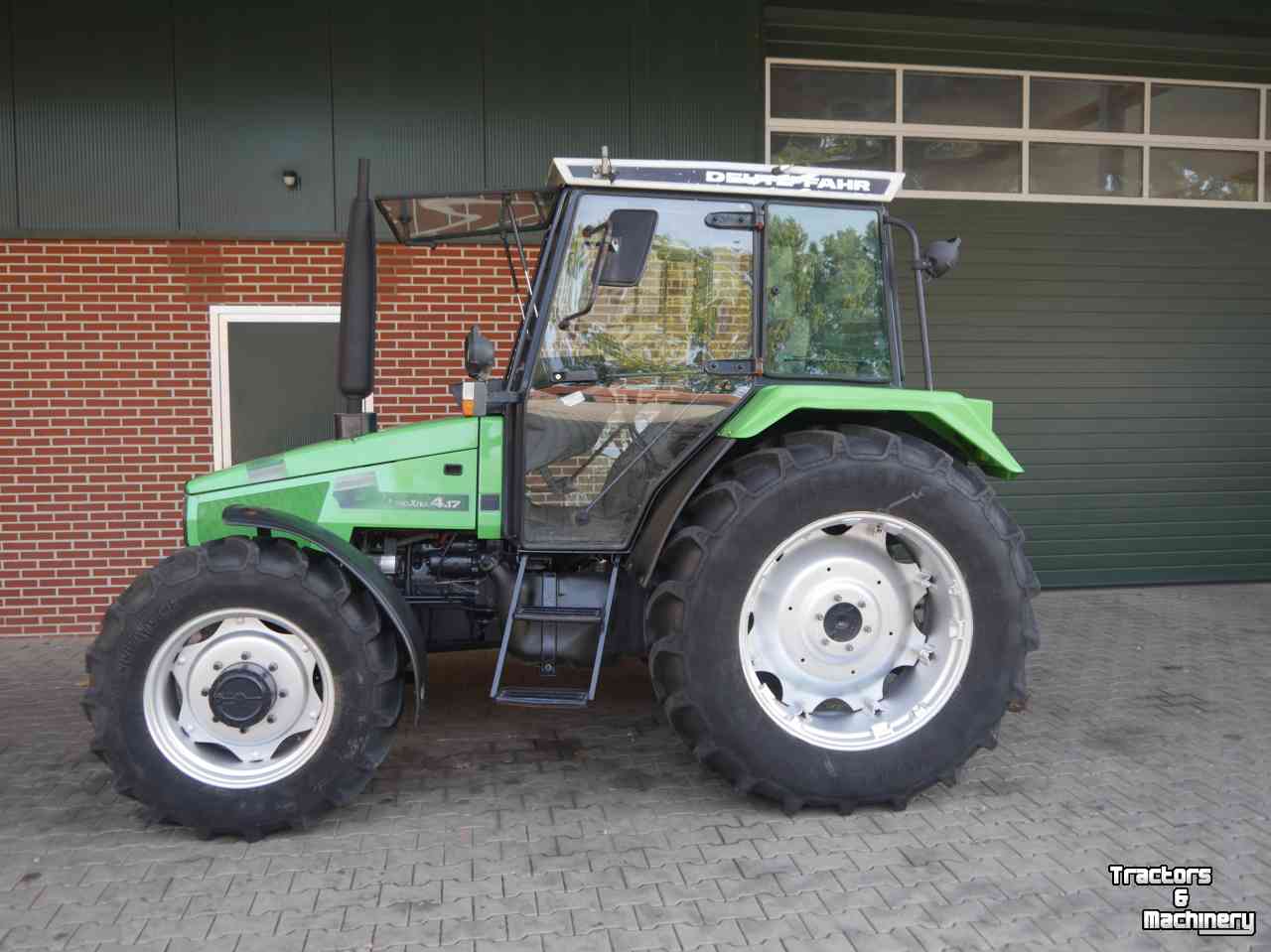 Tractor / Trekker Deutz-Fahr AgroXtra 4.17