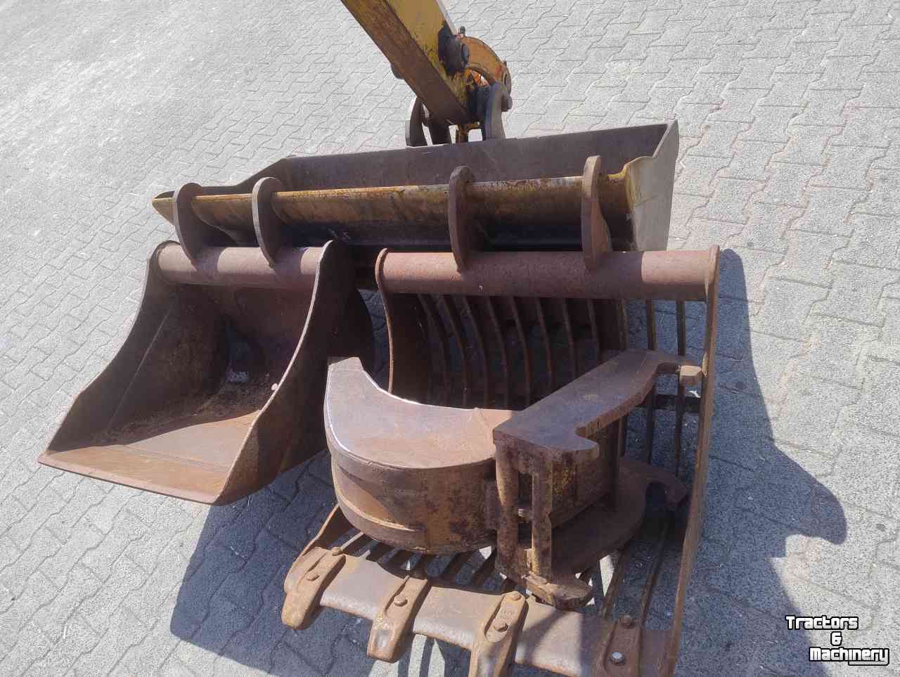 Rupskraan / Graafmachine op rupsen  Kx151