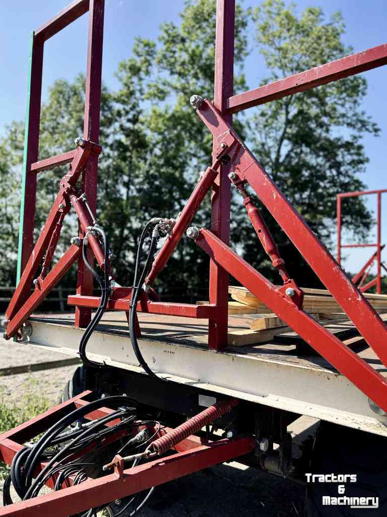 Vierwielige wagen / Landbouwwagen  Balenwagen