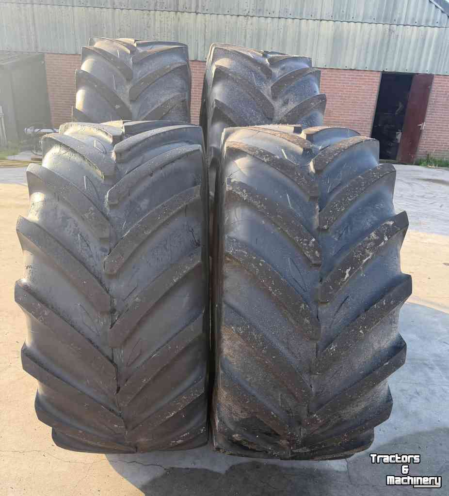 Wielen, Banden, Velgen & Afstandsringen Michelin Michelin Xeobib VF 710/60R42 + VF 600/60R30