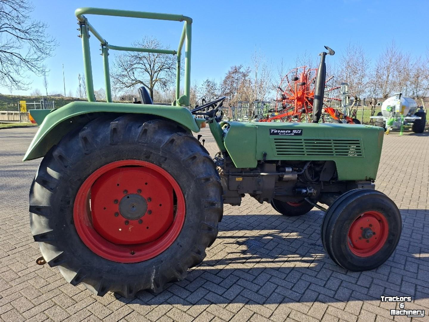 Smalspoor tractor Fendt 102S