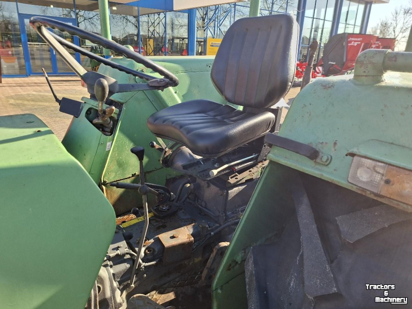 Smalspoor tractor Fendt 102S