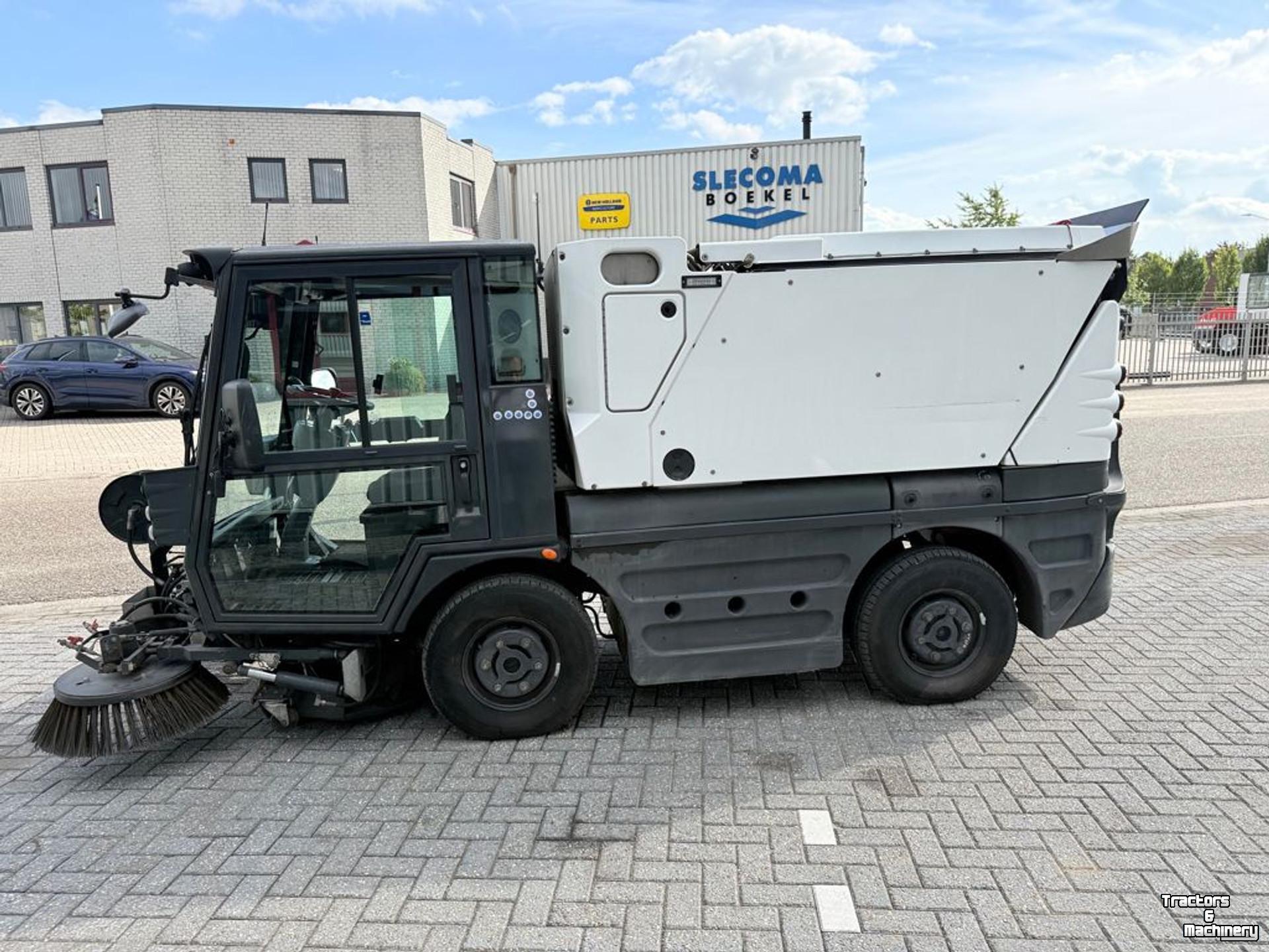 Veegmachine Schmidt Compact 200 Sweeper/Veegmachine